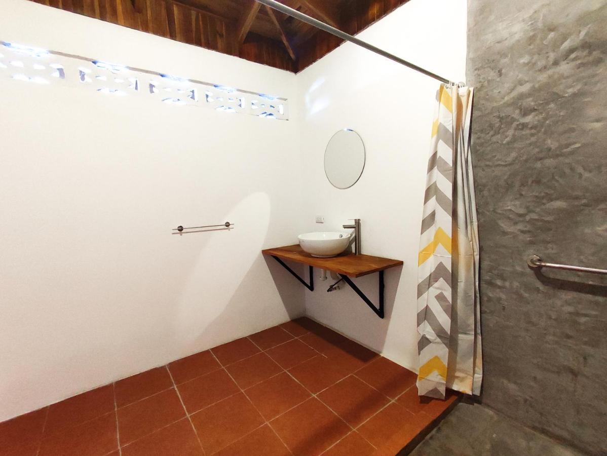 Ico Living Hostel Playa Santa Teresa  Exterior photo